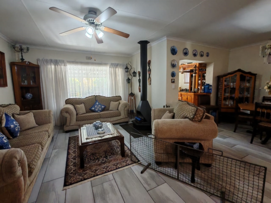 4 Bedroom Property for Sale in Vaalpark Free State
